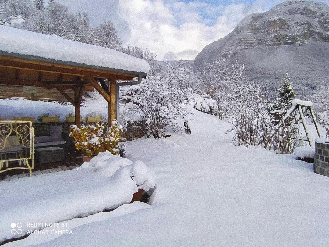 Studio Au Pied De La Montagne Et Vue Imprenable Saint-Alban  Экстерьер фото